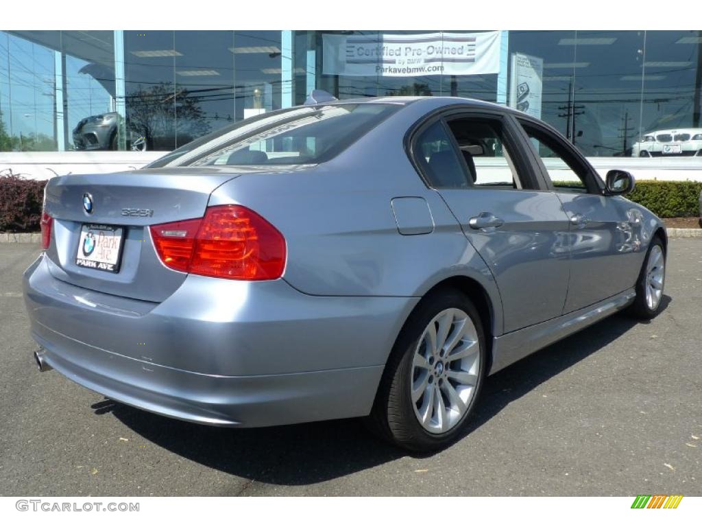 2010 3 Series 328i xDrive Sedan - Blue Water Metallic / Black photo #16