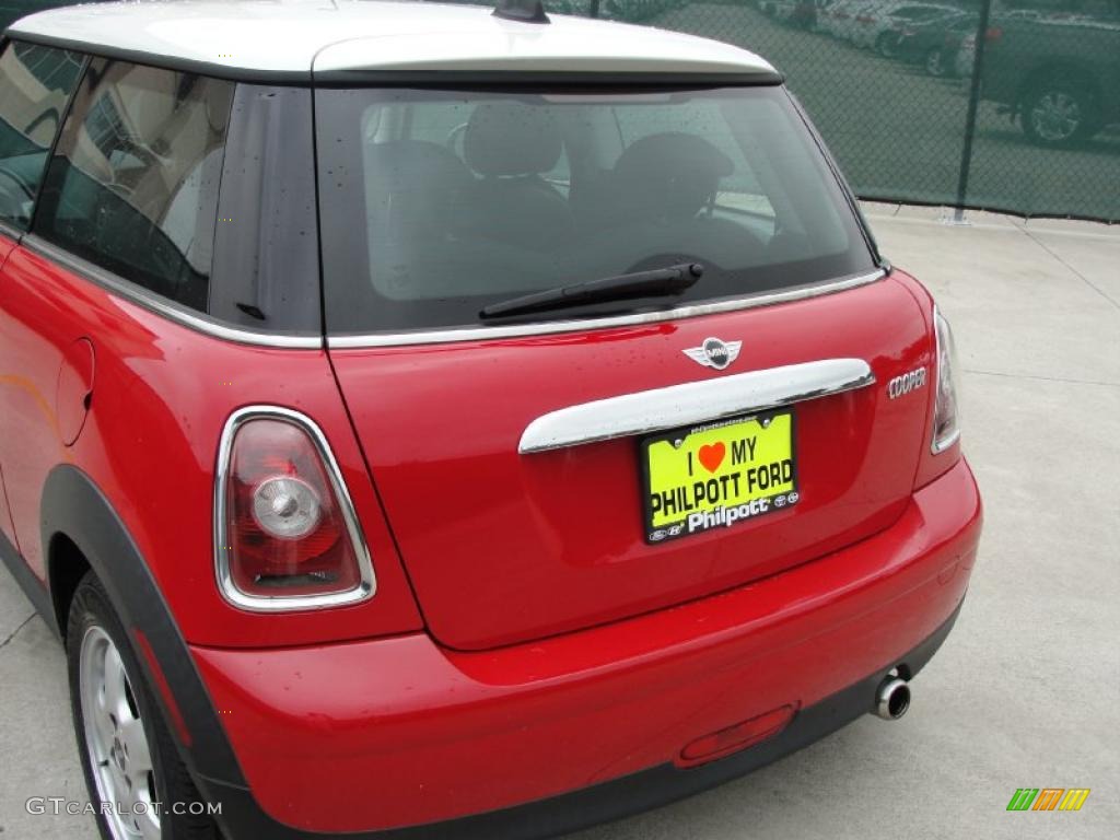 2007 Cooper Hardtop - Chili Red / Rooster Red/Carbon Black photo #24