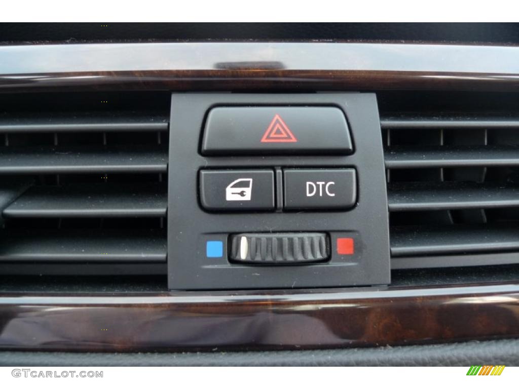 2010 3 Series 328i xDrive Sedan - Blue Water Metallic / Black photo #44