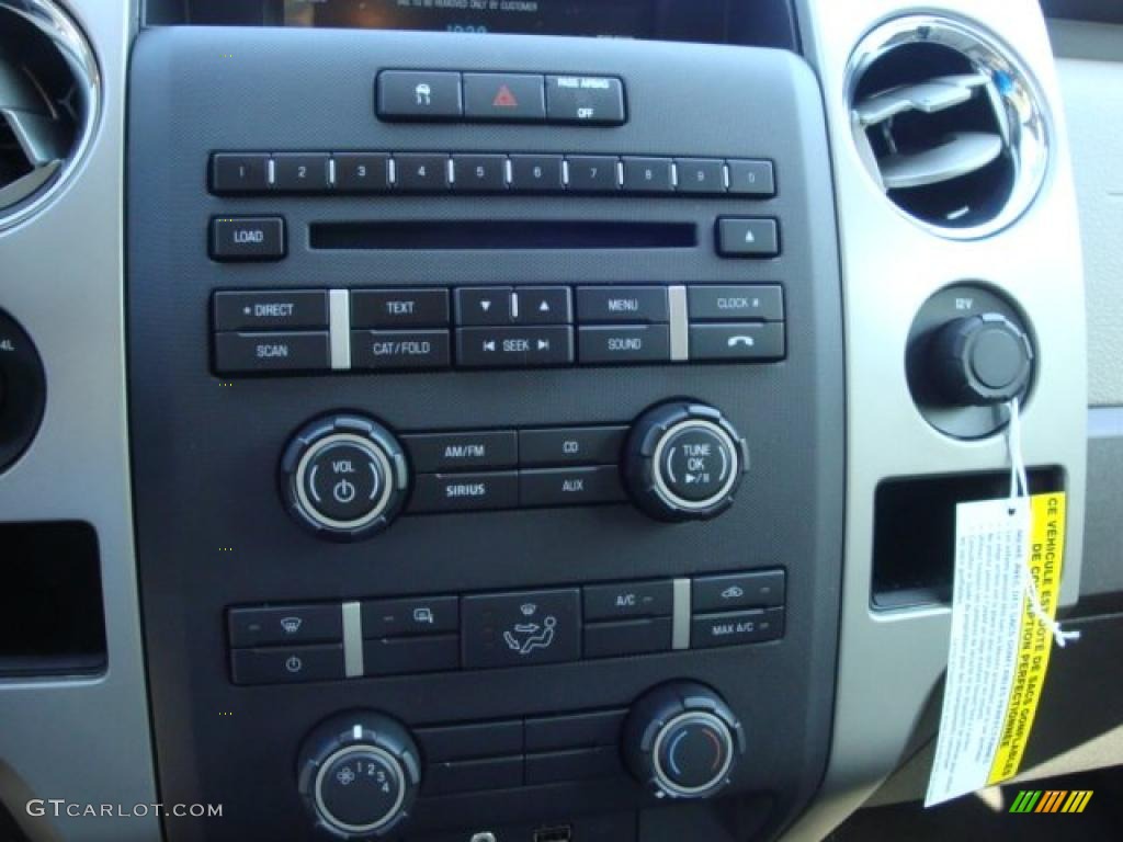 2010 F150 XLT SuperCab 4x4 - Tuxedo Black / Medium Stone photo #9