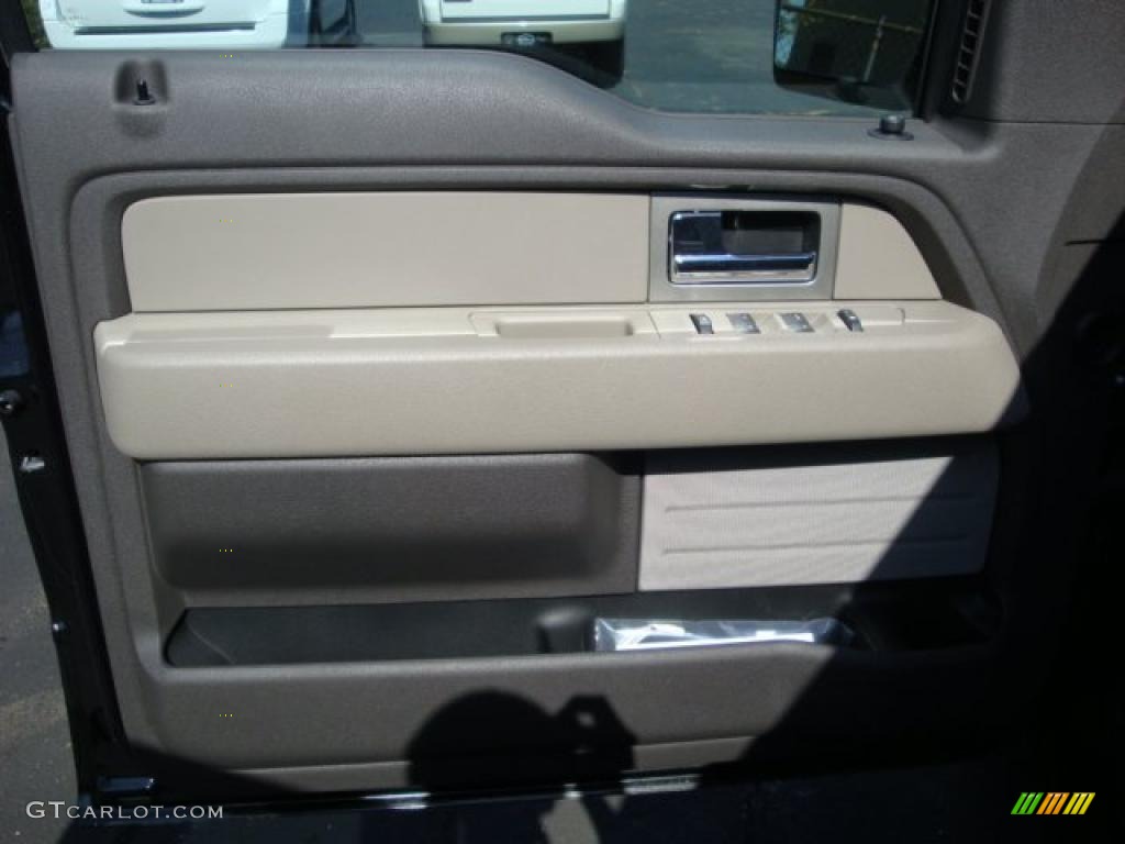 2010 F150 XLT SuperCab 4x4 - Tuxedo Black / Medium Stone photo #15