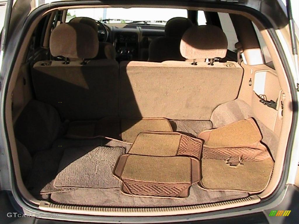 2000 Grand Cherokee Laredo 4x4 - Champagne Pearlcoat / Camel photo #32
