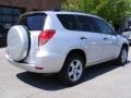 Classic Silver Metallic - RAV4 4WD Photo No. 3
