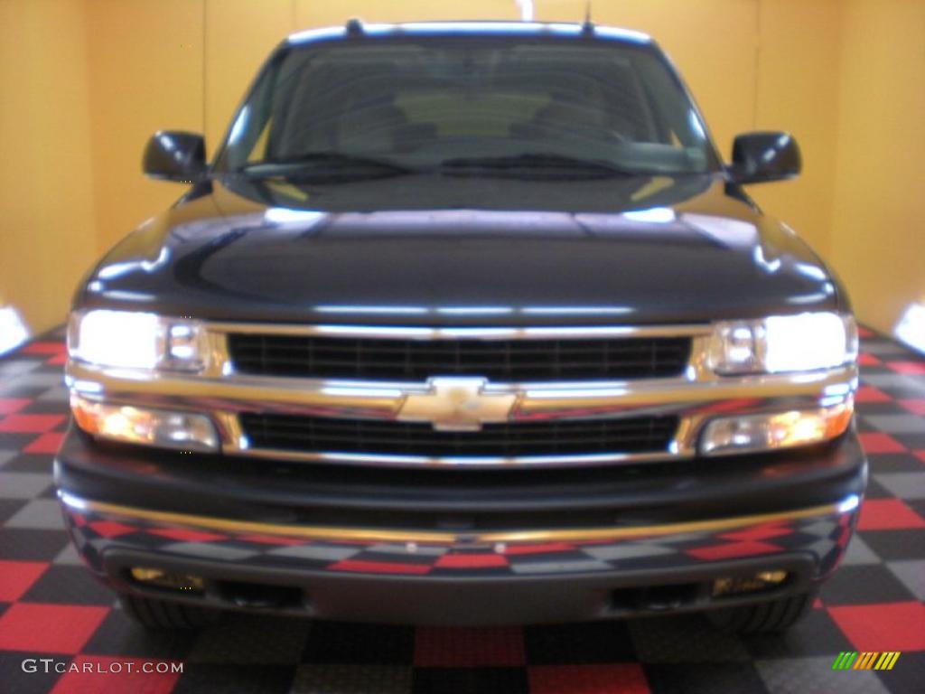 2005 Suburban 1500 LT 4x4 - Dark Gray Metallic / Gray/Dark Charcoal photo #2