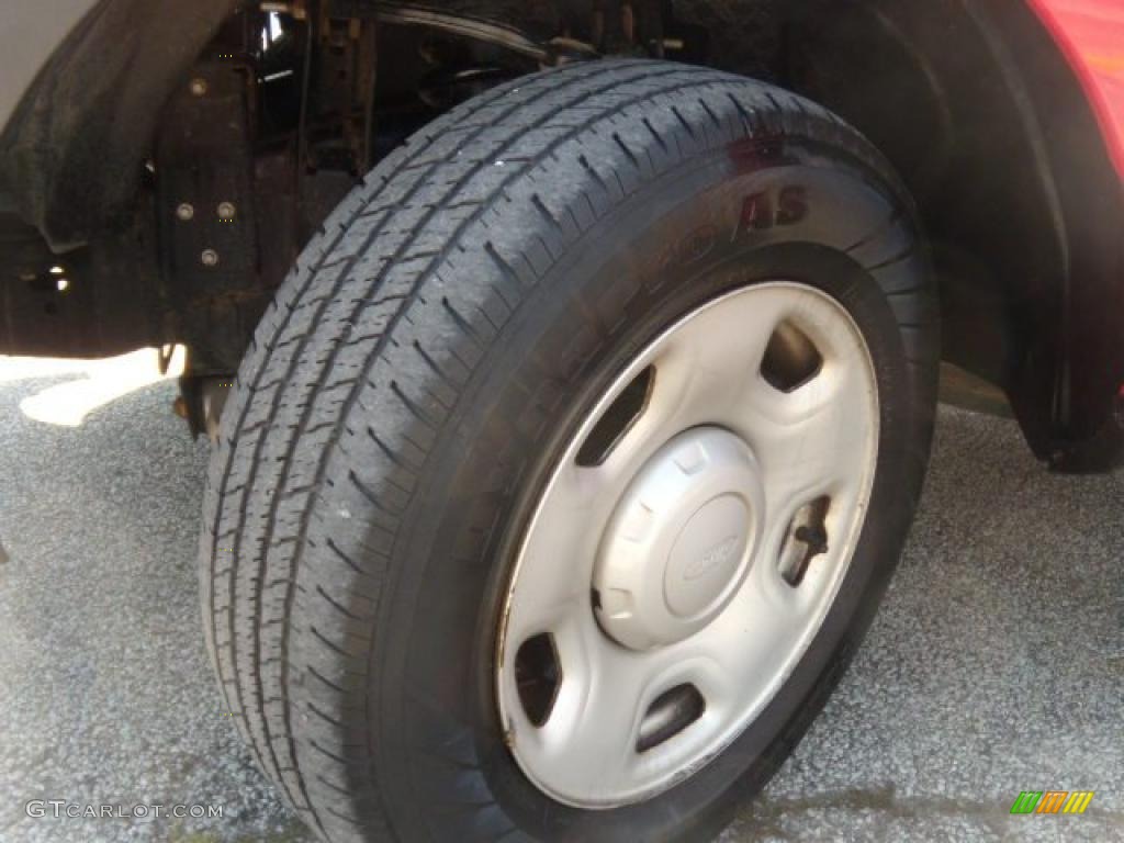 2006 F150 XL Regular Cab - Bright Red / Medium/Dark Flint photo #16