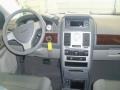 2010 Blackberry Pearl Chrysler Town & Country LX  photo #23