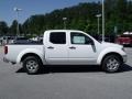 Avalanche White - Frontier SE Crew Cab Photo No. 5
