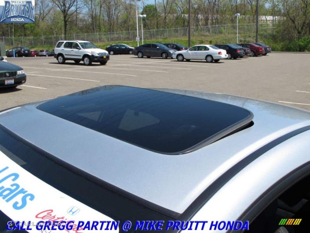 2006 Civic EX Coupe - Alabaster Silver Metallic / Black photo #9