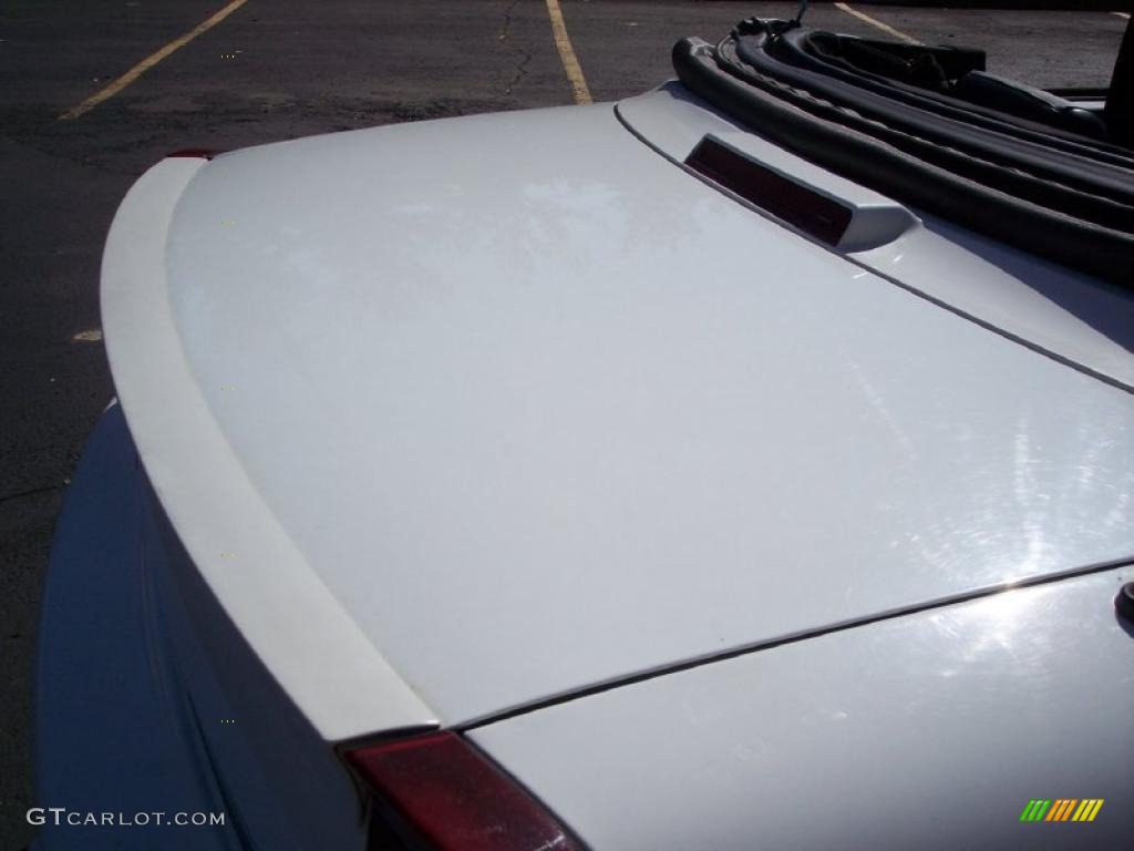 1994 Cutlass Supreme Convertible - Bright White / Black photo #20