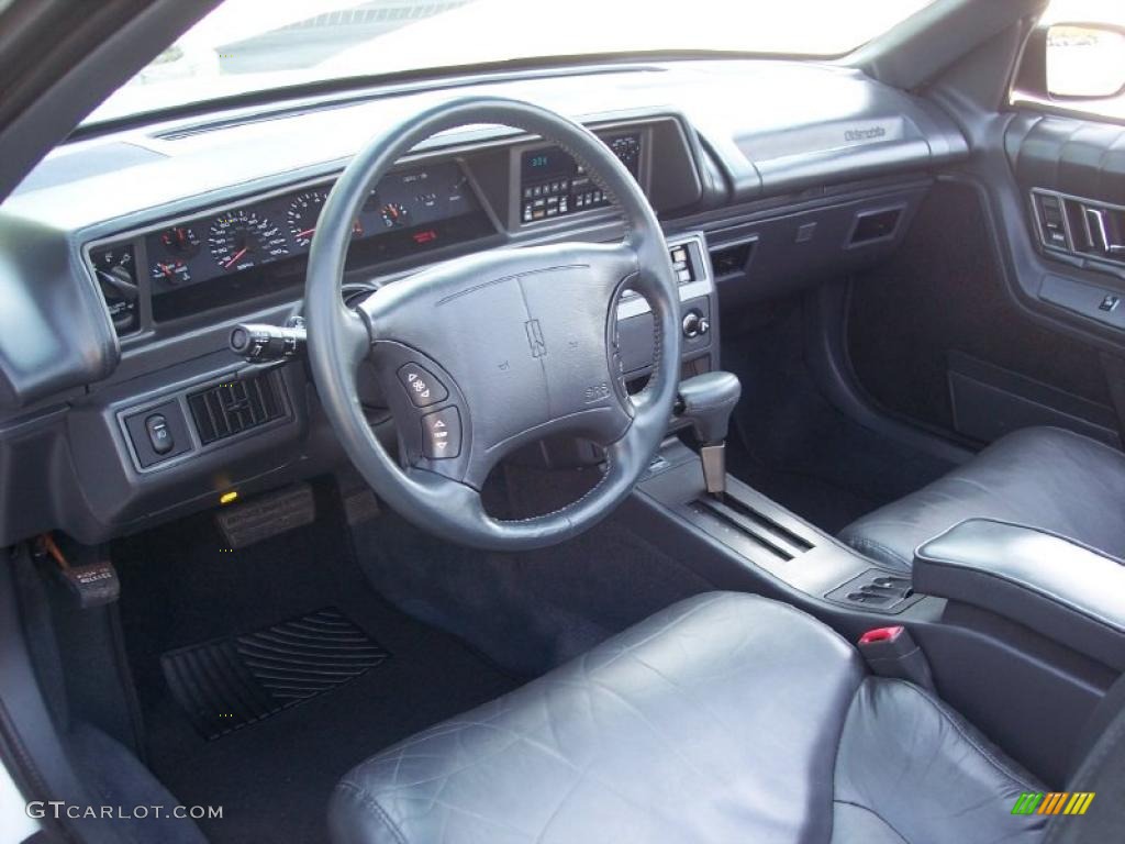 1994 Cutlass Supreme Convertible - Bright White / Black photo #22
