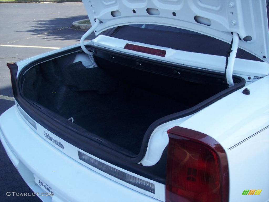 1994 Cutlass Supreme Convertible - Bright White / Black photo #47