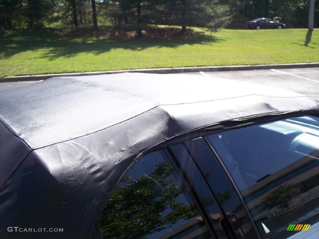 1994 Cutlass Supreme Convertible - Bright White / Black photo #52