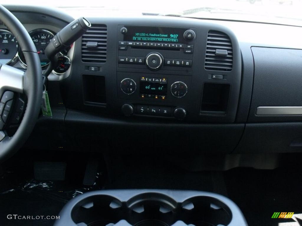 2010 Sierra 1500 SLE Crew Cab - Laser Blue Metallic / Ebony photo #17