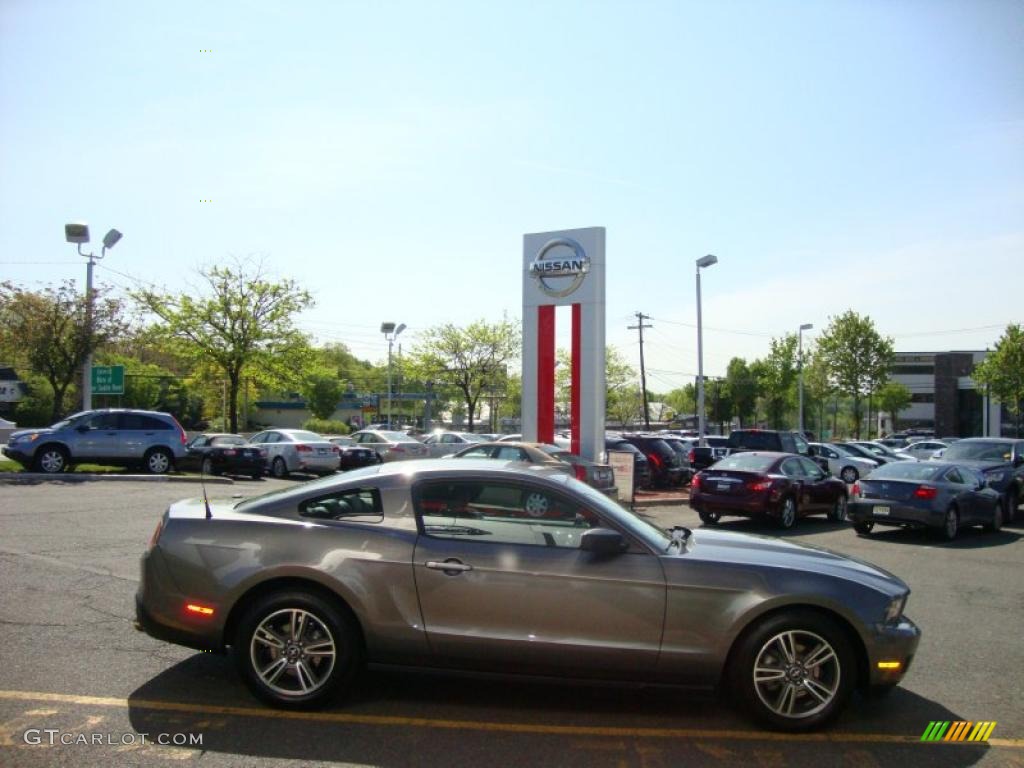 2010 Mustang V6 Premium Coupe - Sterling Grey Metallic / Charcoal Black photo #14