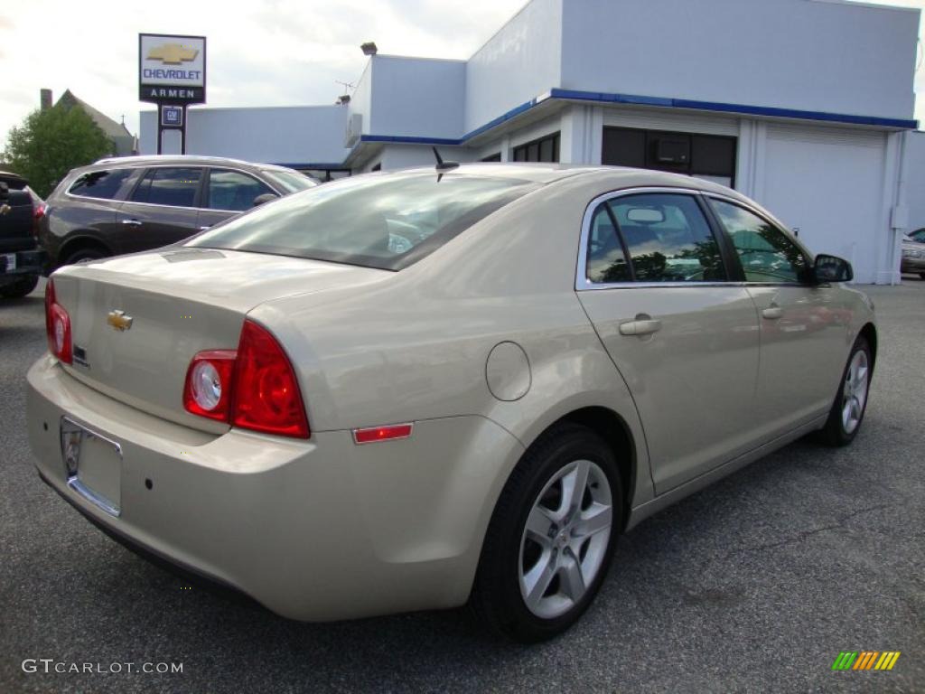 2010 Malibu LS Sedan - Gold Mist Metallic / Cocoa/Cashmere photo #7