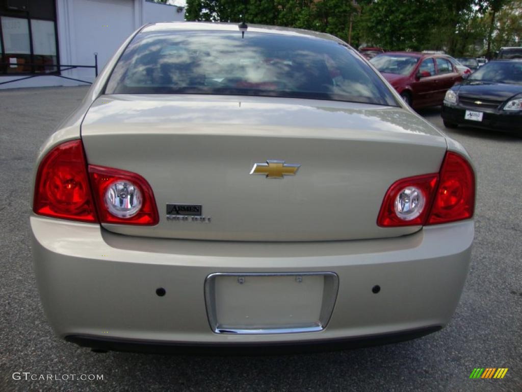 2010 Malibu LS Sedan - Gold Mist Metallic / Cocoa/Cashmere photo #8