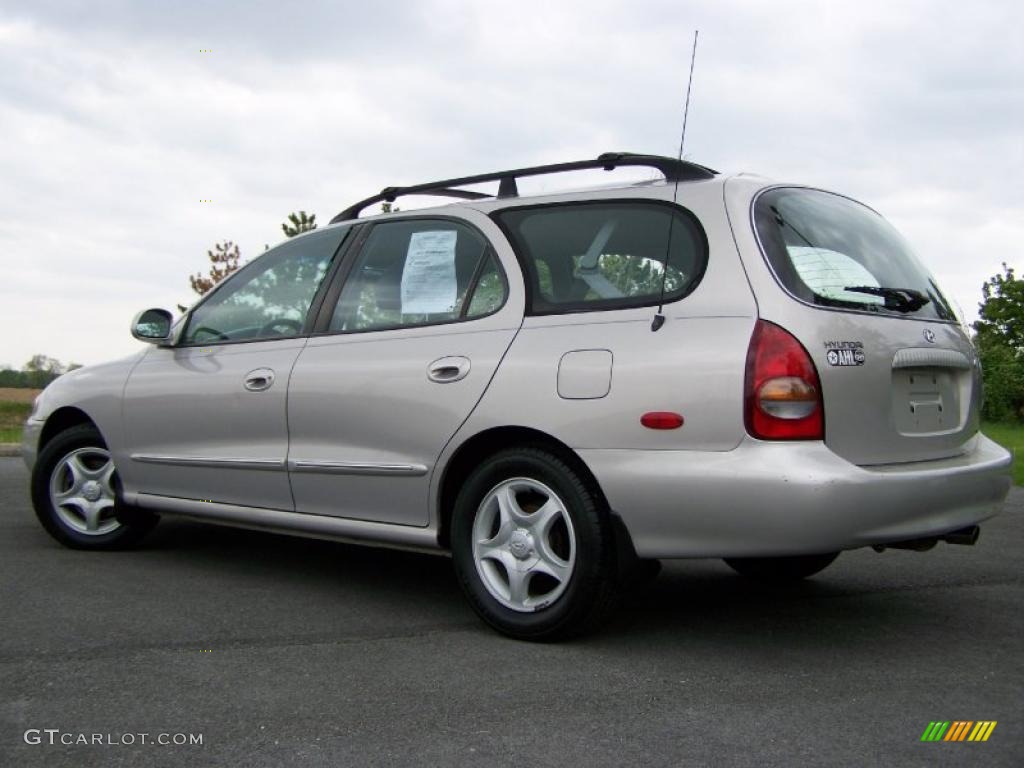 2000 Elantra GLS Wagon - Sandalwood / Gray photo #3
