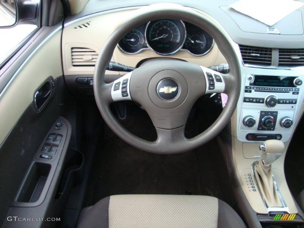 2010 Malibu LS Sedan - Gold Mist Metallic / Cocoa/Cashmere photo #25