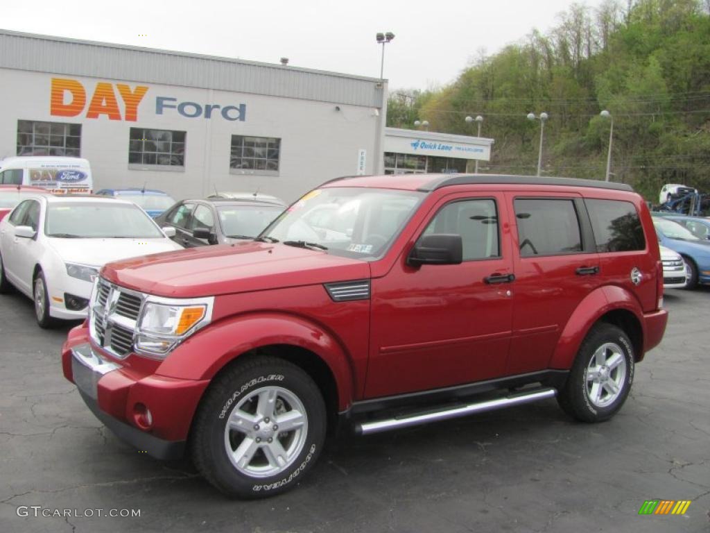 2008 Nitro SLT 4x4 - Inferno Red Crystal Pearl / Dark Khaki/Medium Khaki photo #1