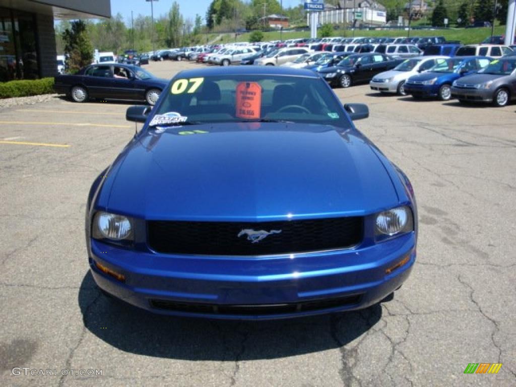 2007 Mustang V6 Deluxe Coupe - Vista Blue Metallic / Dark Charcoal photo #10