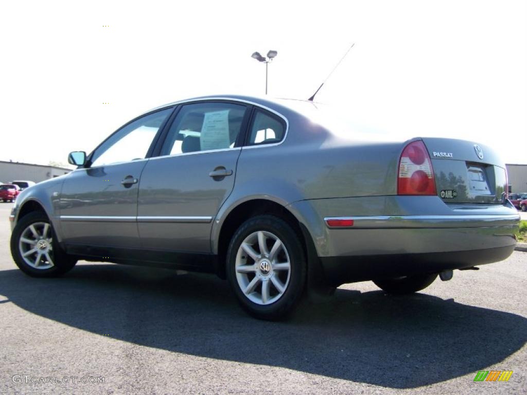 2004 Passat GLS Sedan - Stonehenge Grey Metallic / Grey photo #4