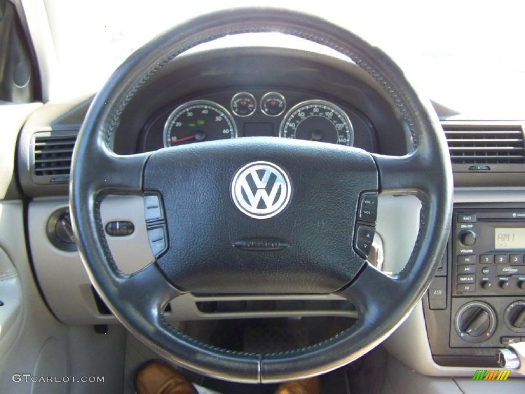 2004 Passat GLS Sedan - Stonehenge Grey Metallic / Grey photo #21