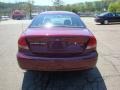 Merlot Metallic - Taurus SE Sedan Photo No. 3