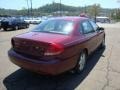 Merlot Metallic - Taurus SE Sedan Photo No. 4