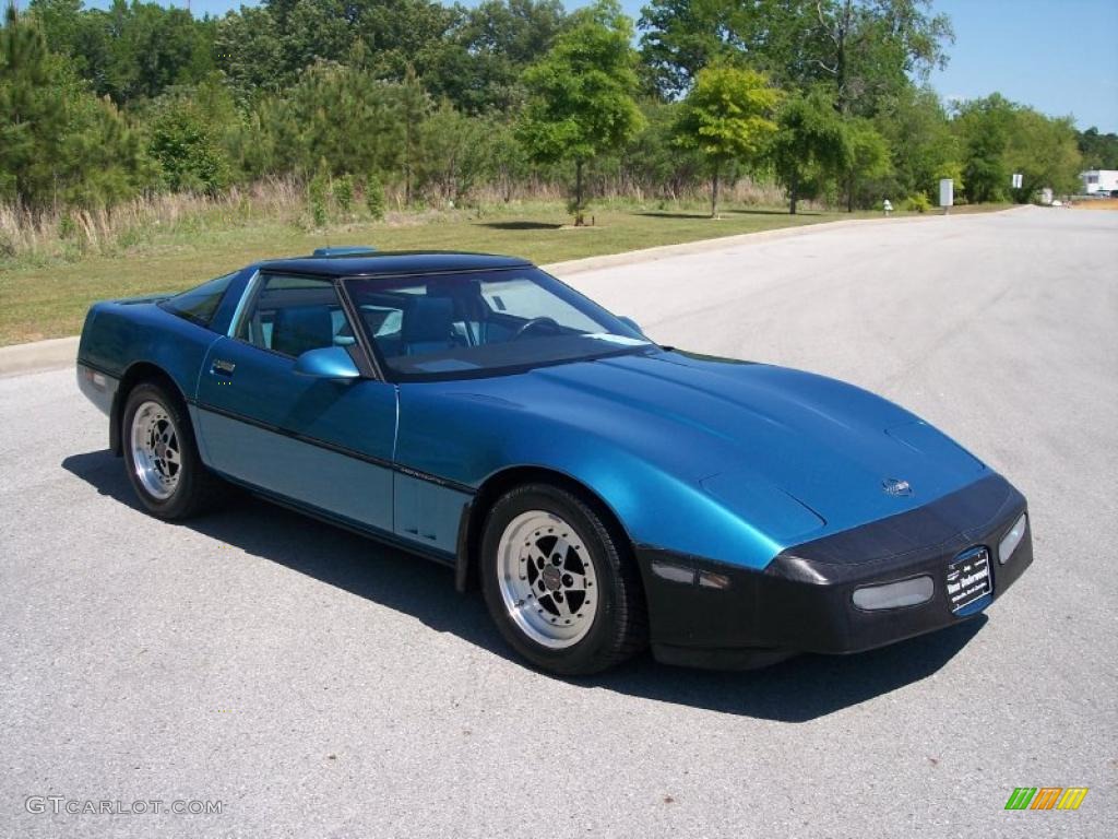 1987 Corvette Coupe - Medium Blue Metallic / Blue photo #3