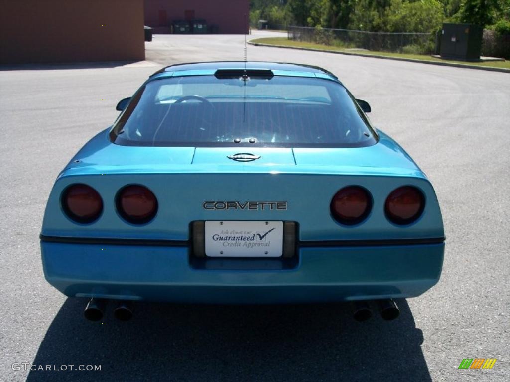 1987 Corvette Coupe - Medium Blue Metallic / Blue photo #6