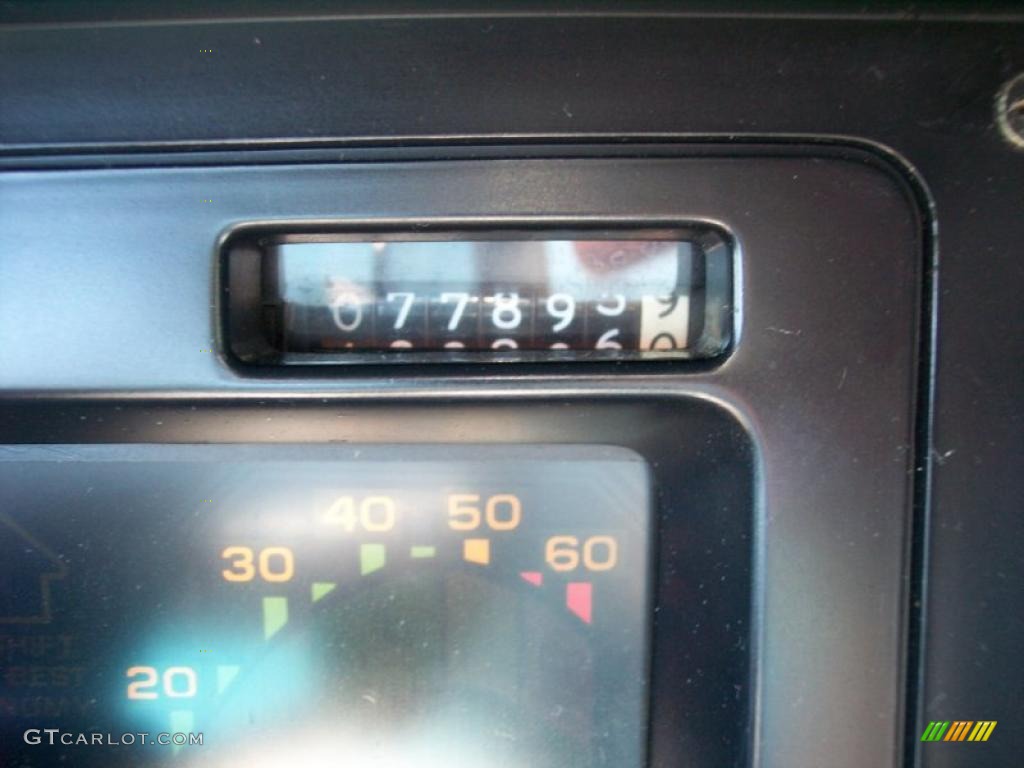 1987 Corvette Coupe - Medium Blue Metallic / Blue photo #25