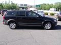 Black - XC70 AWD Photo No. 2