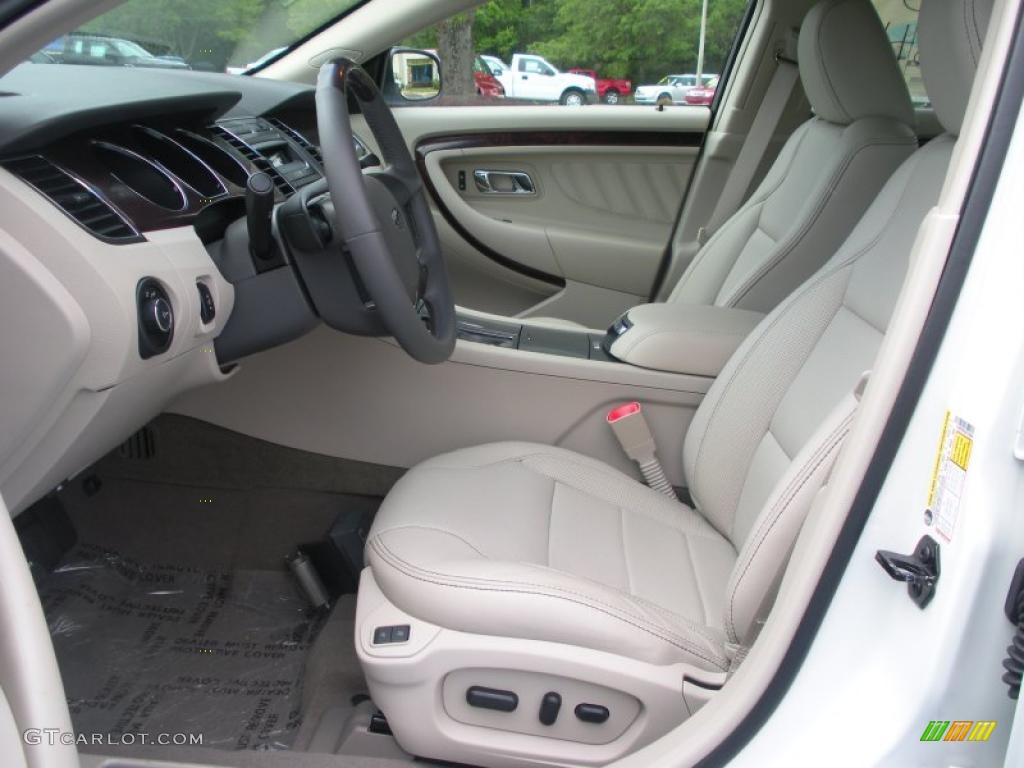 2010 Ford Taurus Limited Front Seat Photos