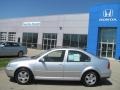 2002 Silver Arrow Metallic Volkswagen Jetta GLS Sedan  photo #2