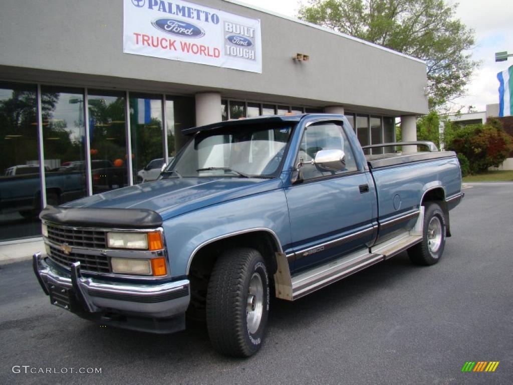 1990 C/K C3500 454 SS Regular Cab - Catalina Blue Metallic / Blue photo #32