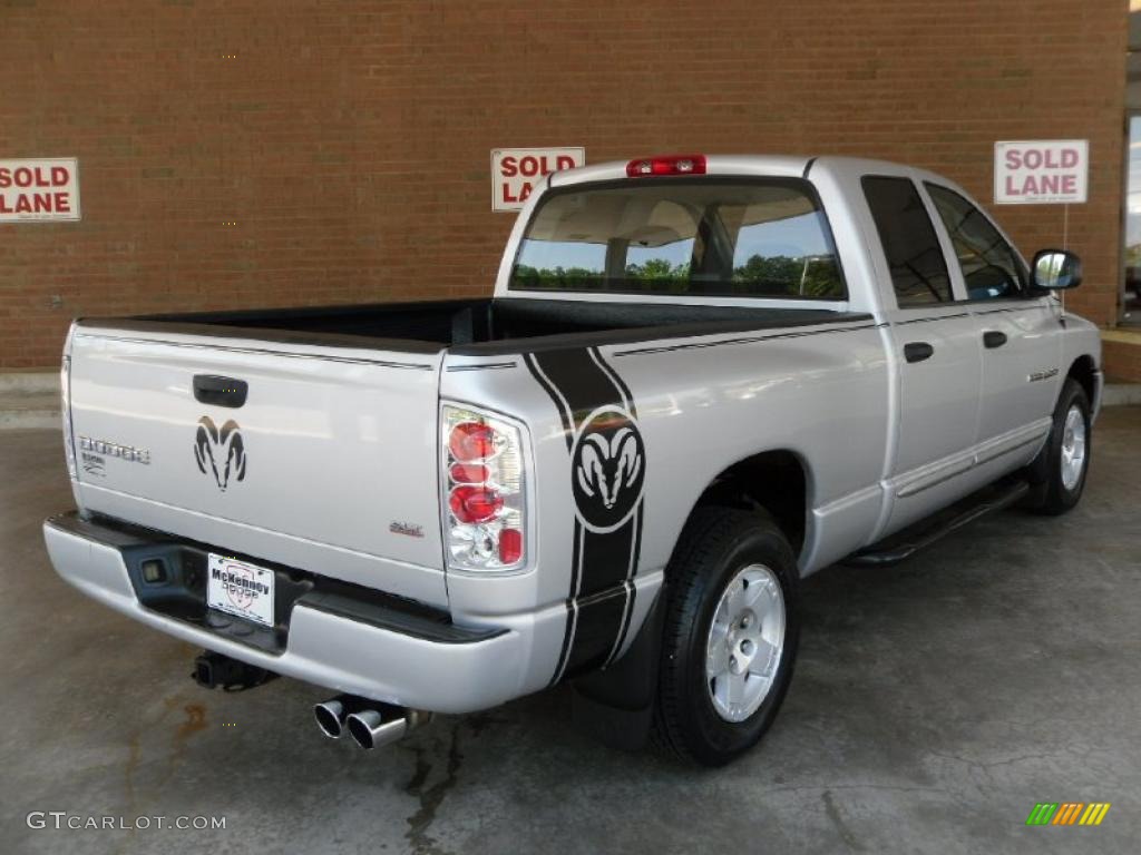 2004 Ram 1500 SLT Quad Cab - Bright Silver Metallic / Dark Slate Gray photo #4