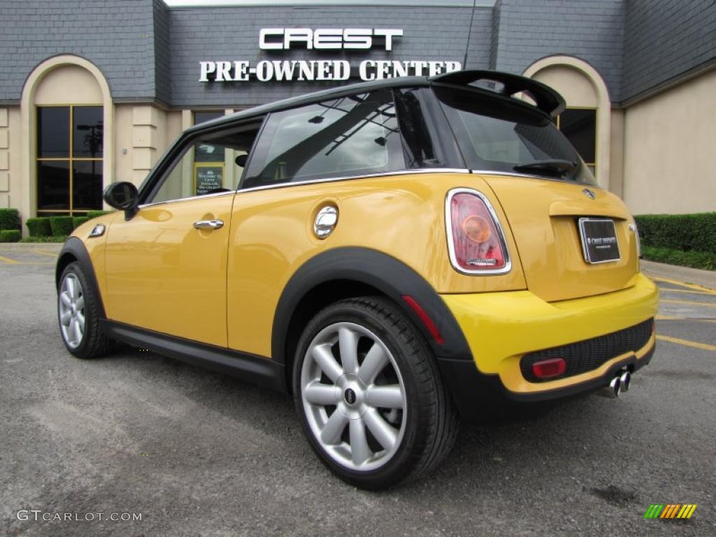 2007 Cooper S Hardtop - Mellow Yellow / Grey/Carbon Black photo #5