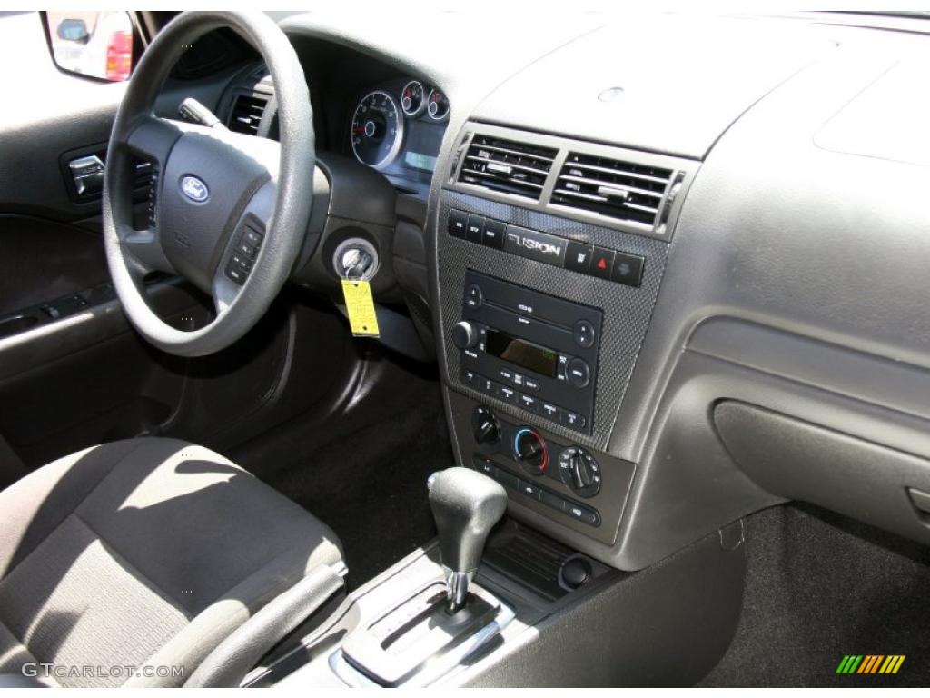 2007 Fusion SE V6 - Tungsten Grey Metallic / Charcoal Black photo #3