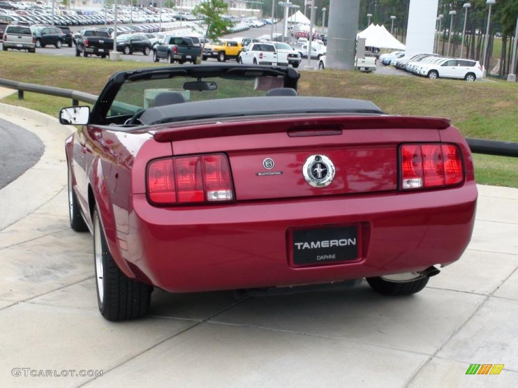 2007 Mustang V6 Premium Convertible - Redfire Metallic / Dark Charcoal photo #8