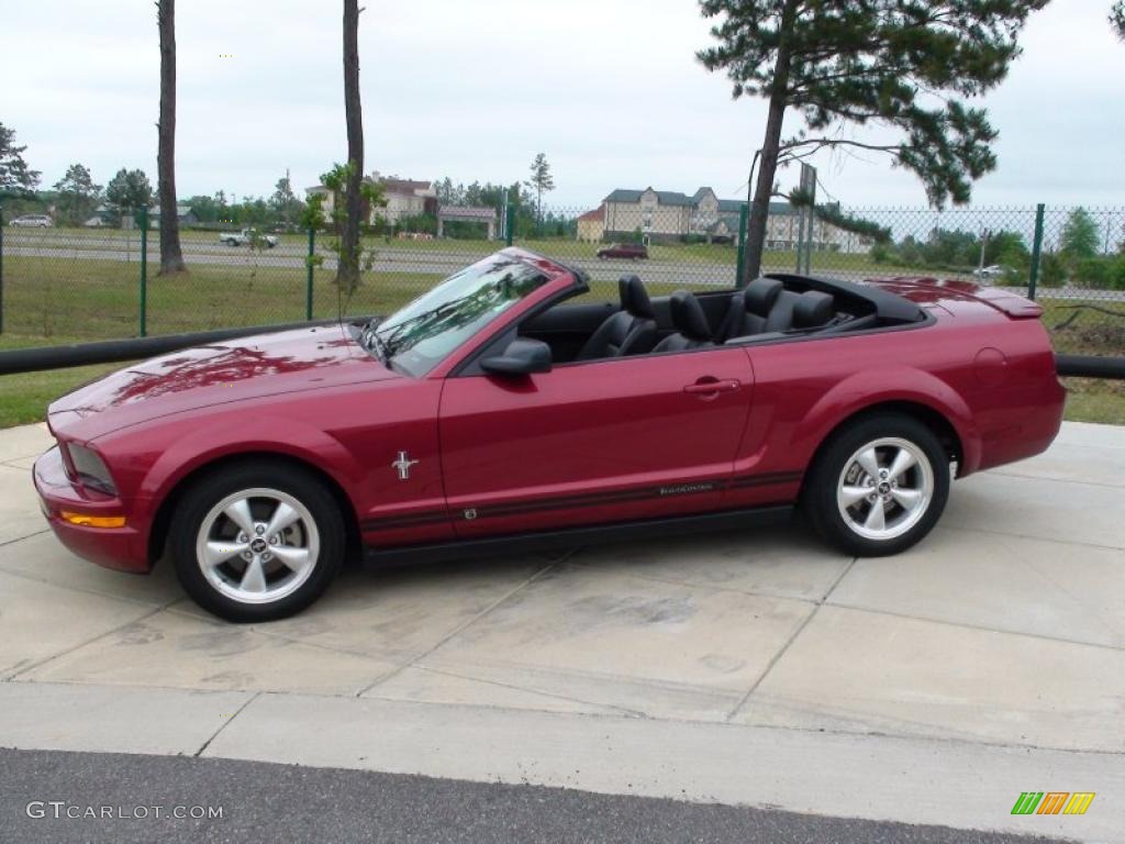 2007 Mustang V6 Premium Convertible - Redfire Metallic / Dark Charcoal photo #11