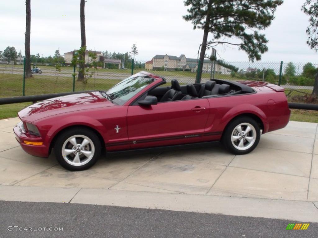 2007 Mustang V6 Premium Convertible - Redfire Metallic / Dark Charcoal photo #12