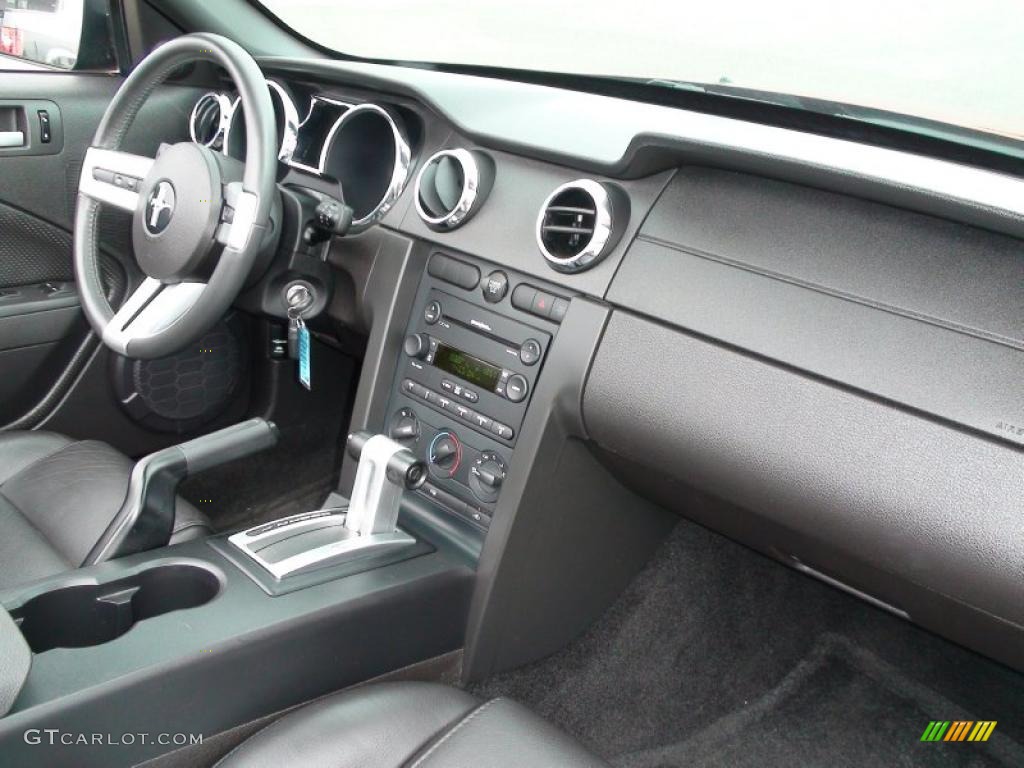 2007 Mustang V6 Premium Convertible - Redfire Metallic / Dark Charcoal photo #28