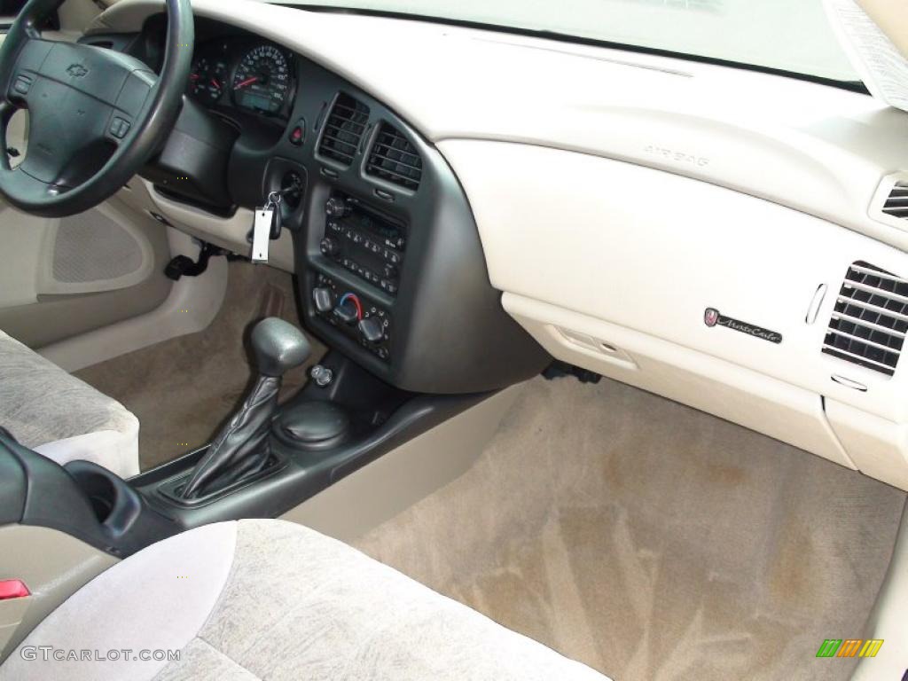 2001 Monte Carlo LS - Light Sandrift Metallic / Neutral Beige photo #27