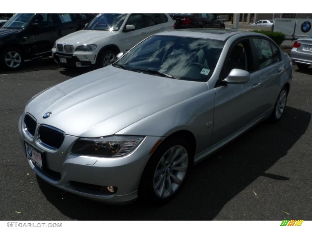 2010 3 Series 328i xDrive Sedan - Titanium Silver Metallic / Gray Dakota Leather photo #7