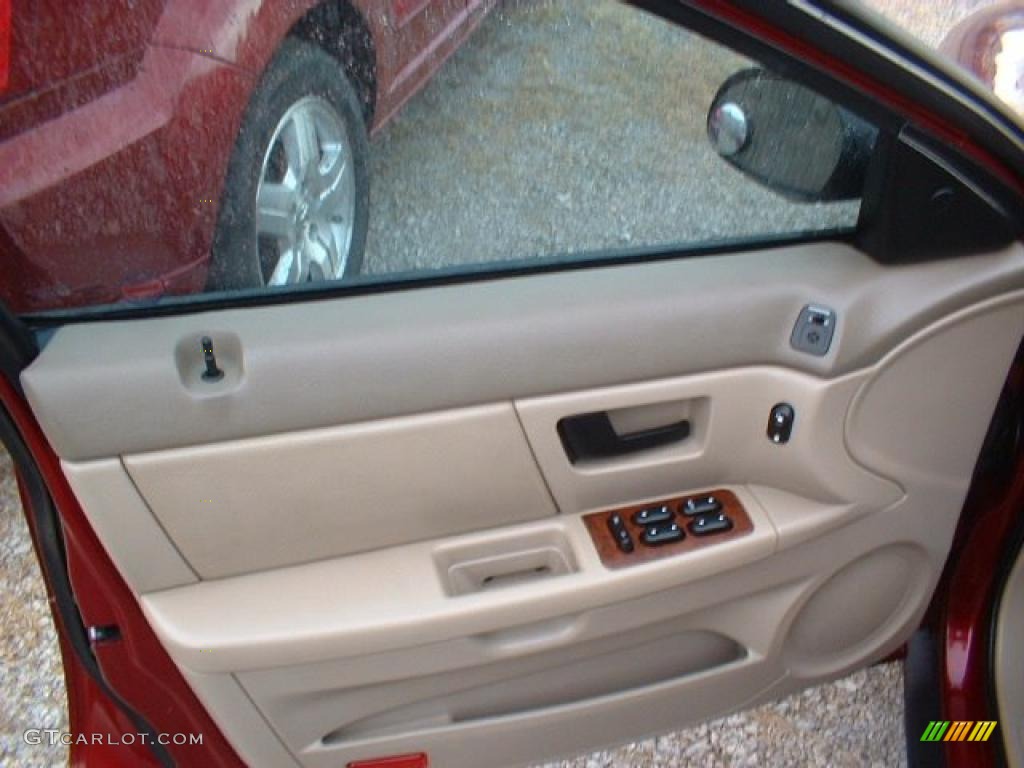 2004 Sable LS Premium Sedan - Merlot Red Metallic / Medium Parchment photo #9