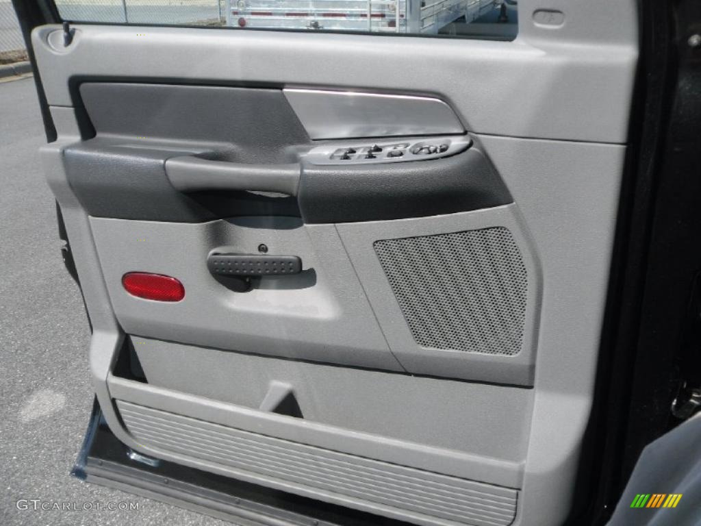 2007 Ram 1500 Big Horn Edition Quad Cab 4x4 - Brilliant Black Crystal Pearl / Medium Slate Gray photo #9