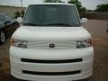 Polar White - xB  Photo No. 2