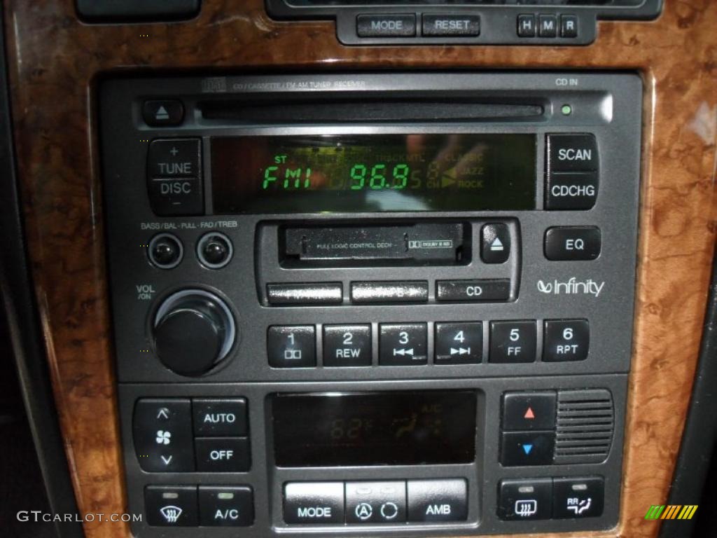 2004 XG350 L Sedan - Titanium / Black photo #11