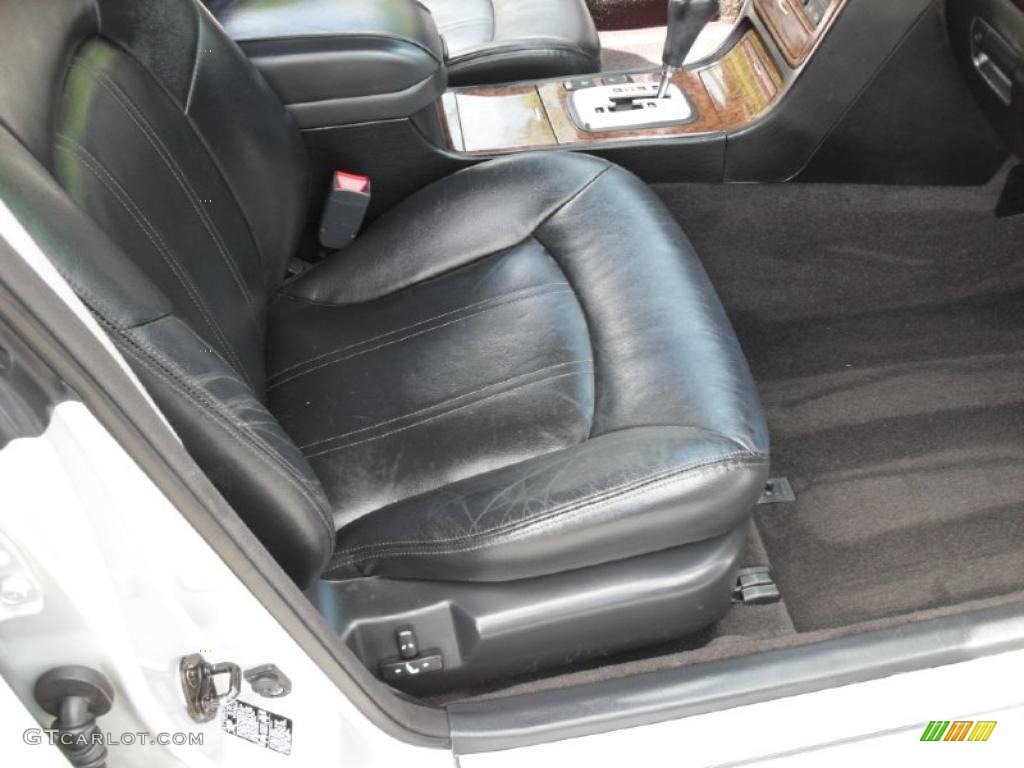 2004 XG350 L Sedan - Titanium / Black photo #19