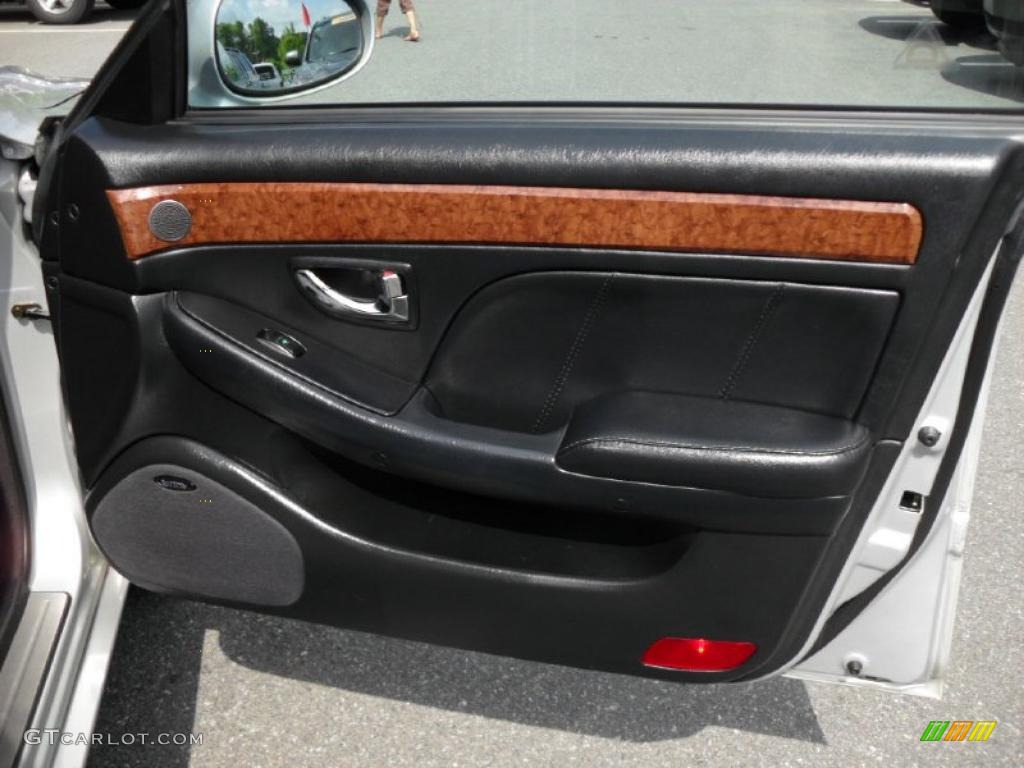 2004 XG350 L Sedan - Titanium / Black photo #21